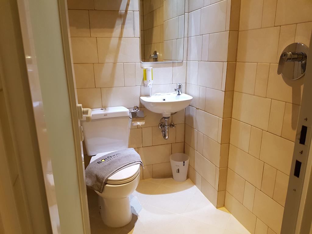 Bold Hotel Jakarta Ngoại thất bức ảnh