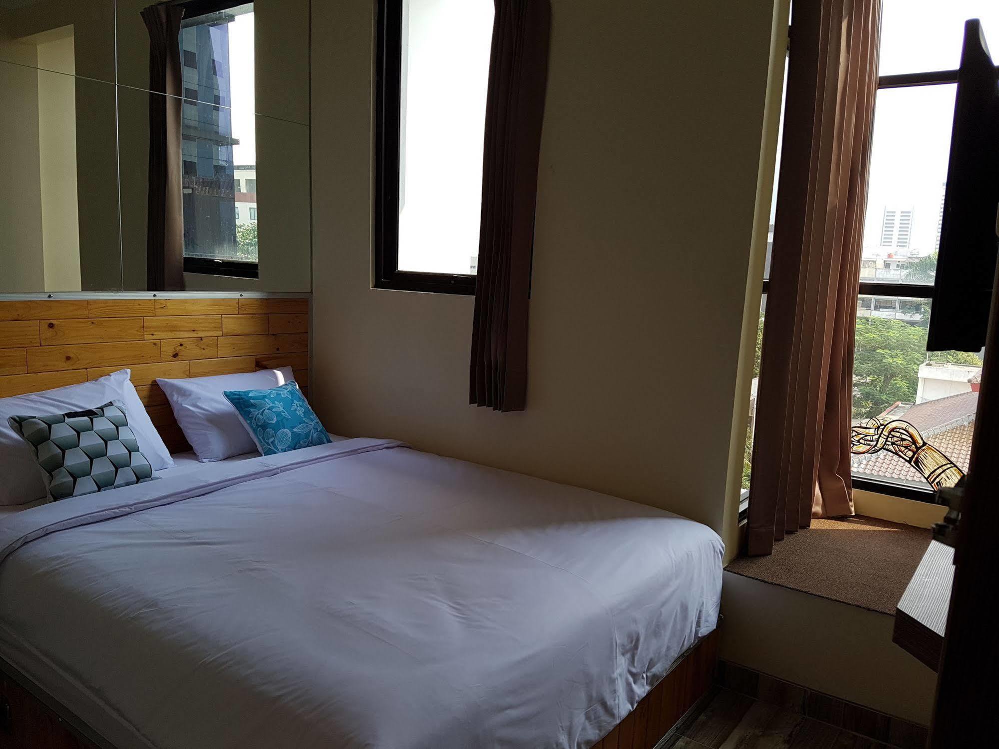Bold Hotel Jakarta Ngoại thất bức ảnh